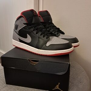 Nike Air Jordan 1 MID Men's Black, Gray, and Red Sneakers SIZE 12